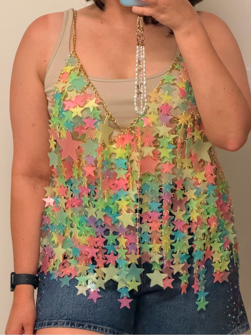 Hilary Duff inspired DIY Glow in the Dark Star top